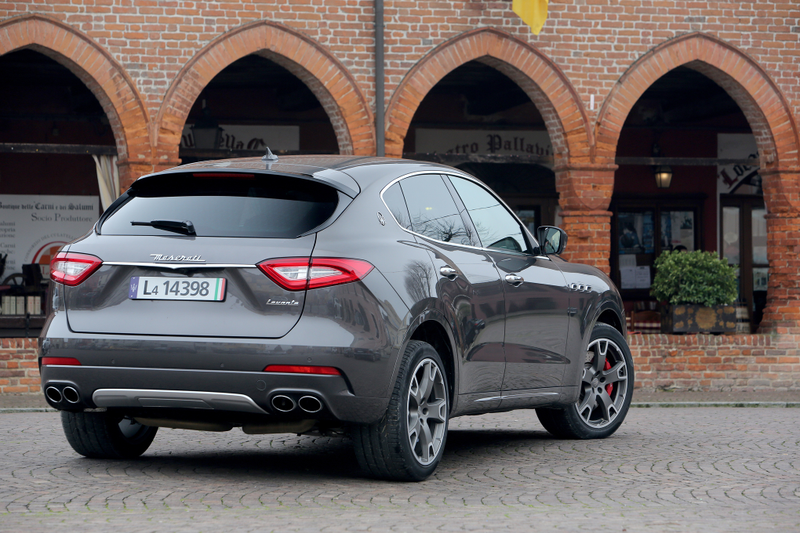 Illustration for article titled Spotted: Maserati Levante